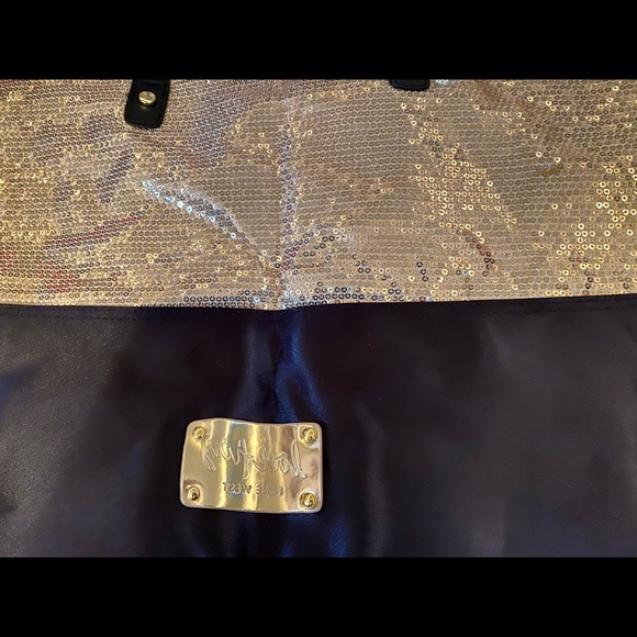 Black and gold Nine West tote bag - Picture 3 of 3